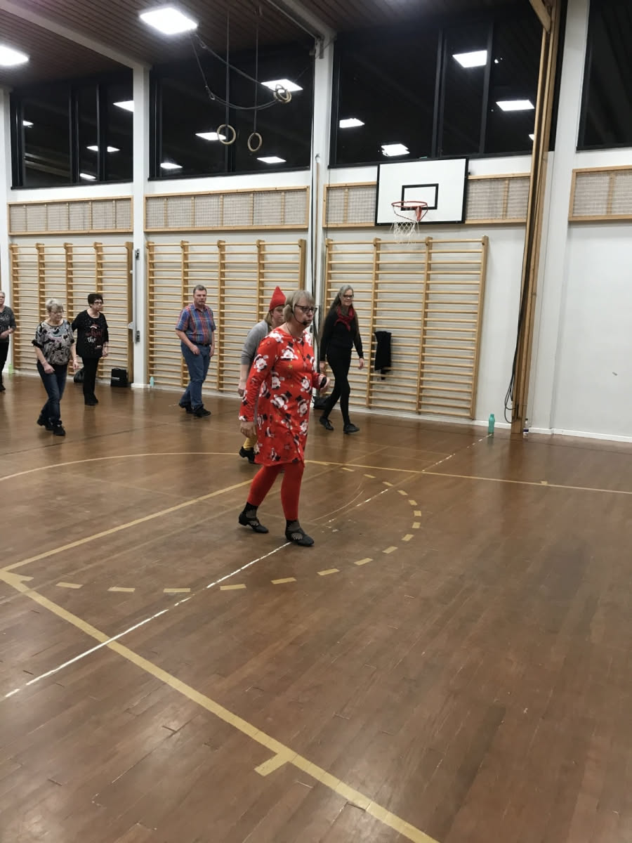 JUl_Footloose_dec20183.jpg